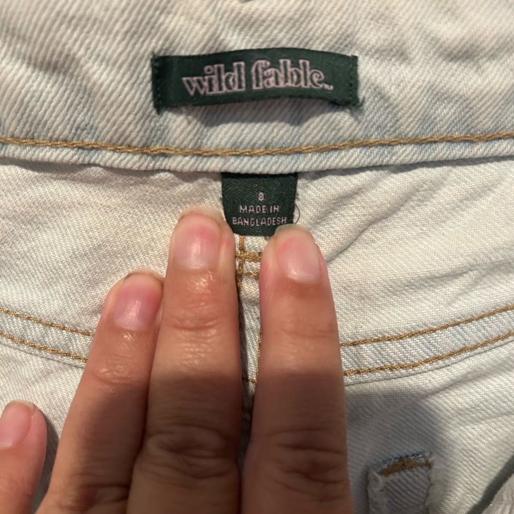 Wild Fable HighWaisted Dad Jeans in Light-wash Size 8 - Picture 2 of 7